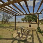 Mesa da praça do empreendimento Mellucci localizado em Itápolis no estado de São Paulo.